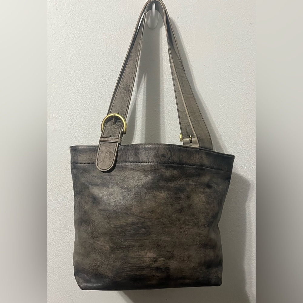 Vintage Coach Antiqued